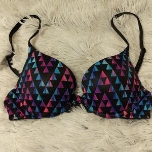 PINK Wear Everywhere push up